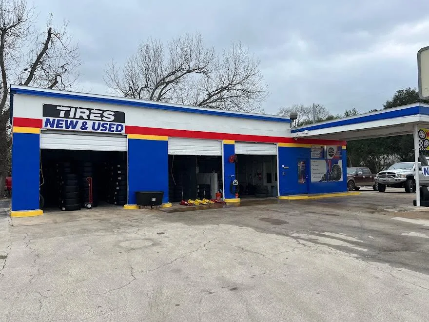 Tire Express & Brothers Shop front